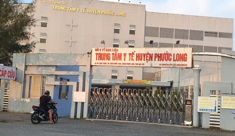 Trung tâm Y tế huyện Phước Long nợ 6 tháng lương năm 2024 của nhân viên y tế. Ảnh: Nhật Hồ