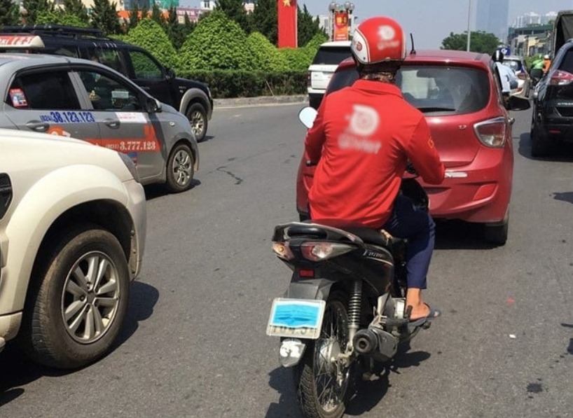 "Impact" on license plates, need to be severely punished