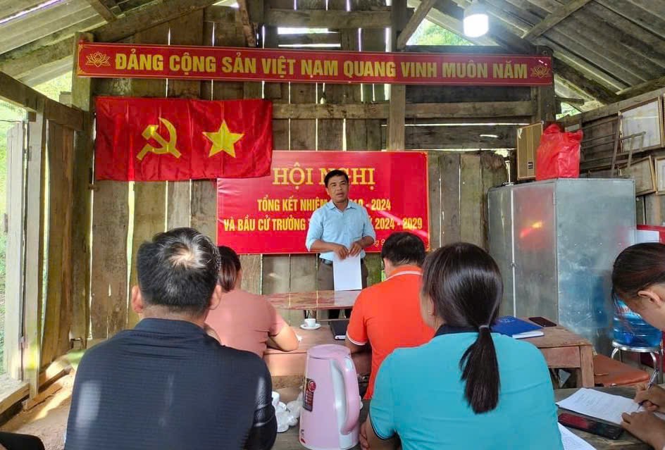 Don Quy village, Yen Cu commune, Cho Moi district, Bac Kan province is in the process of merging villages. Photo: Backan.gov.vn