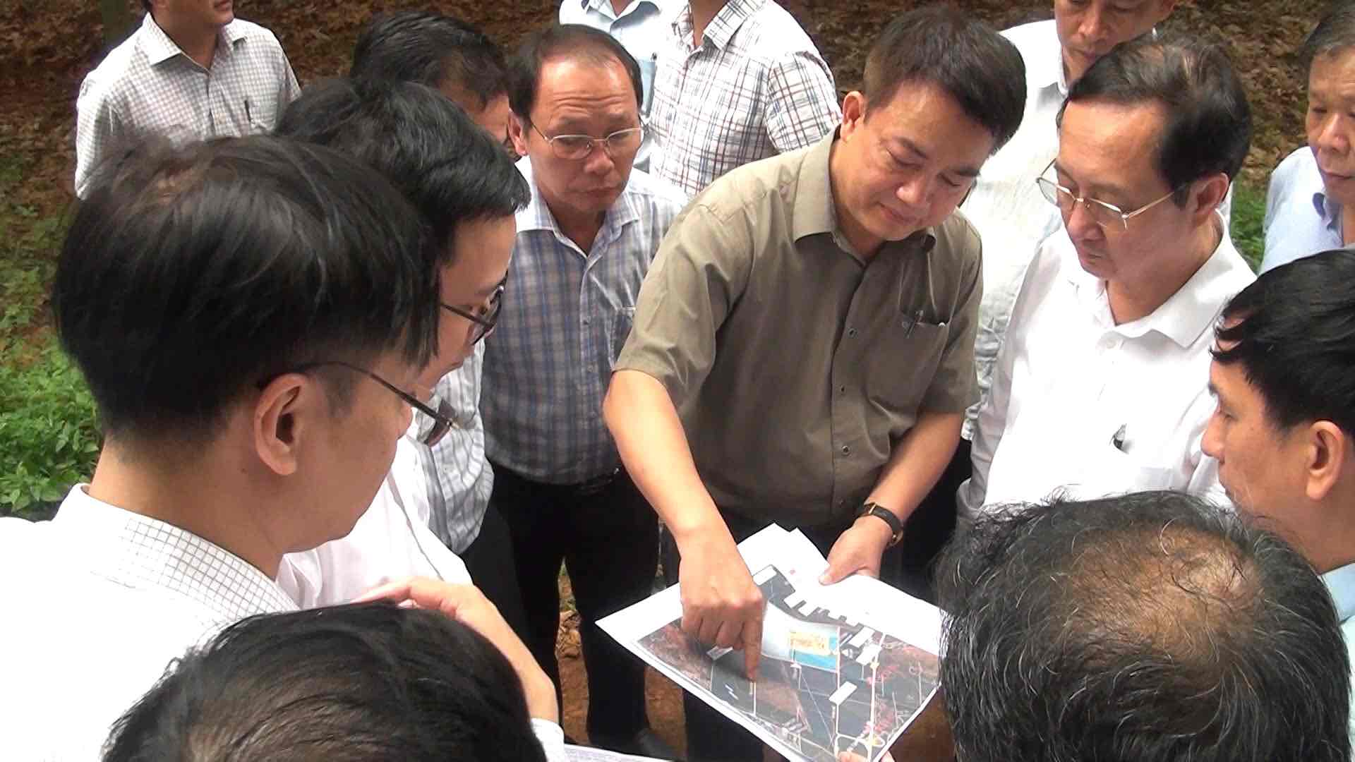 The Ministry of Science and Technology inspected the project of the Nuclear Science and Technology Research Center in Long Khanh City. Photo: Danh Loc