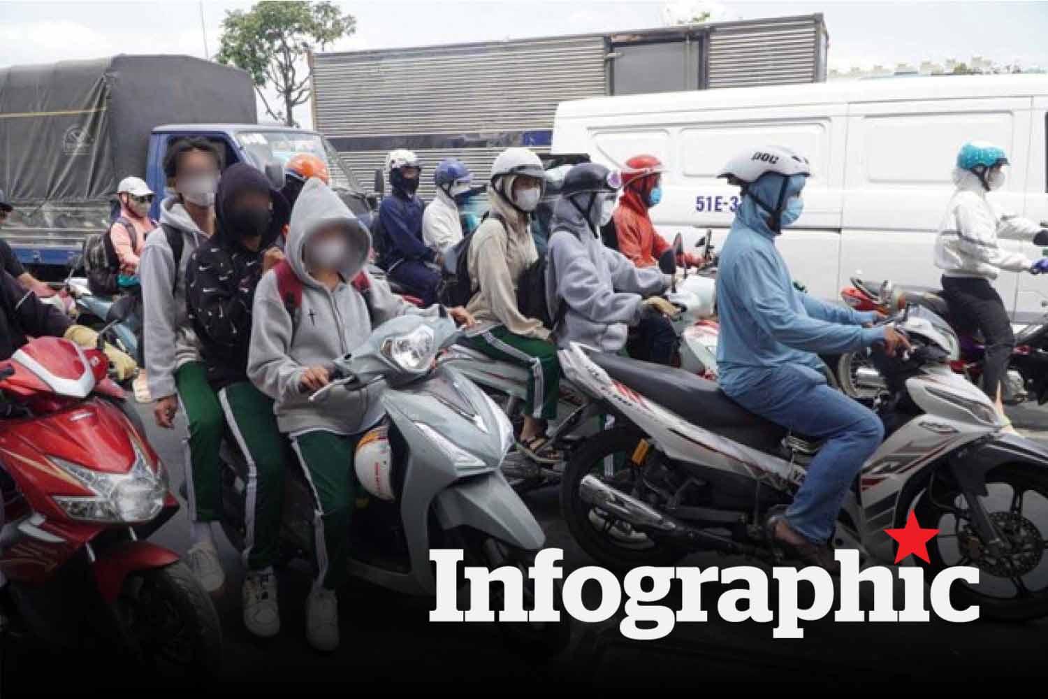 Những trường hợp người lái xe máy được chở 2 người mà không bị xử phạt