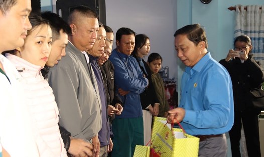 Liên đoàn Lao động TP Hội An (Quảng Nam) tổ chức chương trình Tết sum vầy - Xuân ơn Đảng. Ảnh: Nguyễn Linh