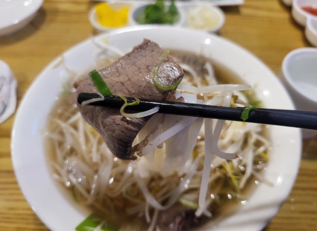 Beef Pho at Vietnamese restaurant "Quan Tre". Photo: Imnayomi