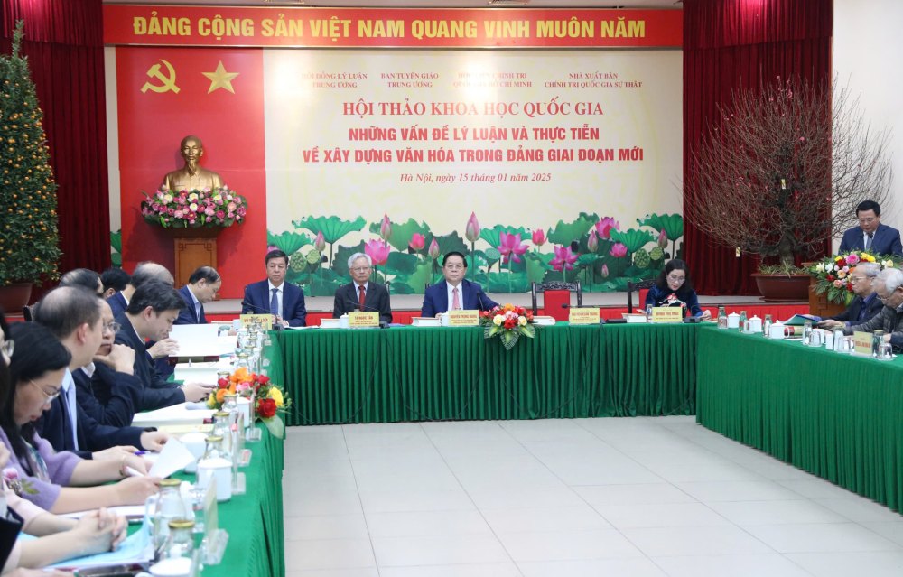 Toan canh Hoi thao khoa hoc quoc gia chieu 15.1. Anh: T.Vuong