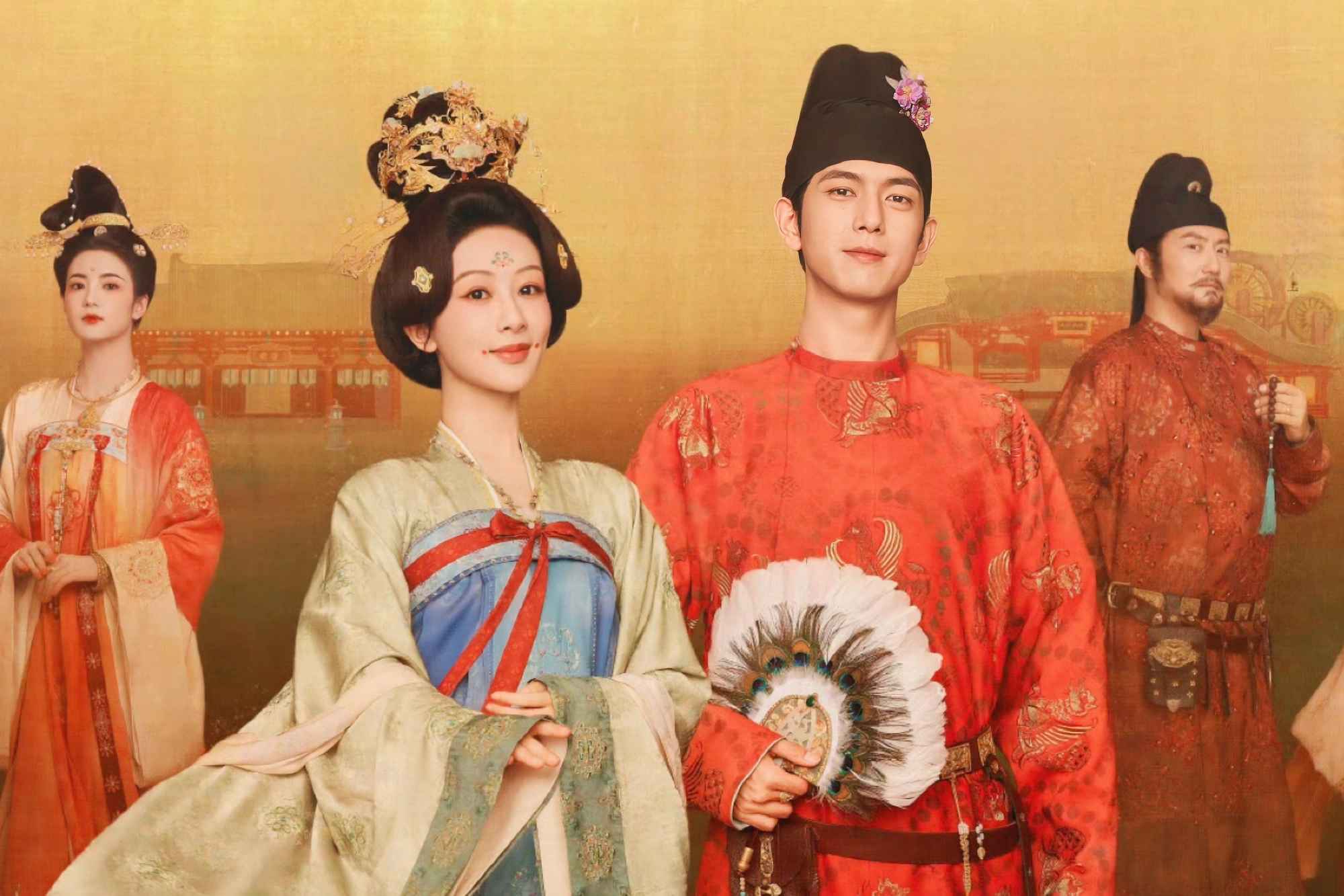 Duong Tu and the cast of "Quoc sac phuong hoa". Photo: Producer.