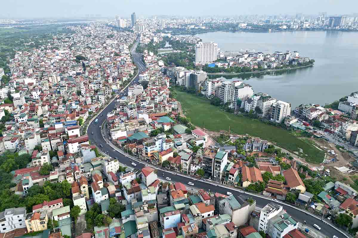 Một góc quận Tây Hồ, Hà Nội. Ảnh: Nguyễn Chánh