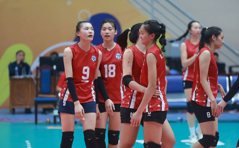 Hanoi women's volleyball team has a squad of talented young players. Photo: Hoang Hue