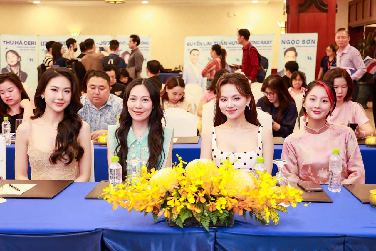 Cac nghe si tai buoi hop bao chieu toi 15.1. Anh: Nha san xuat.