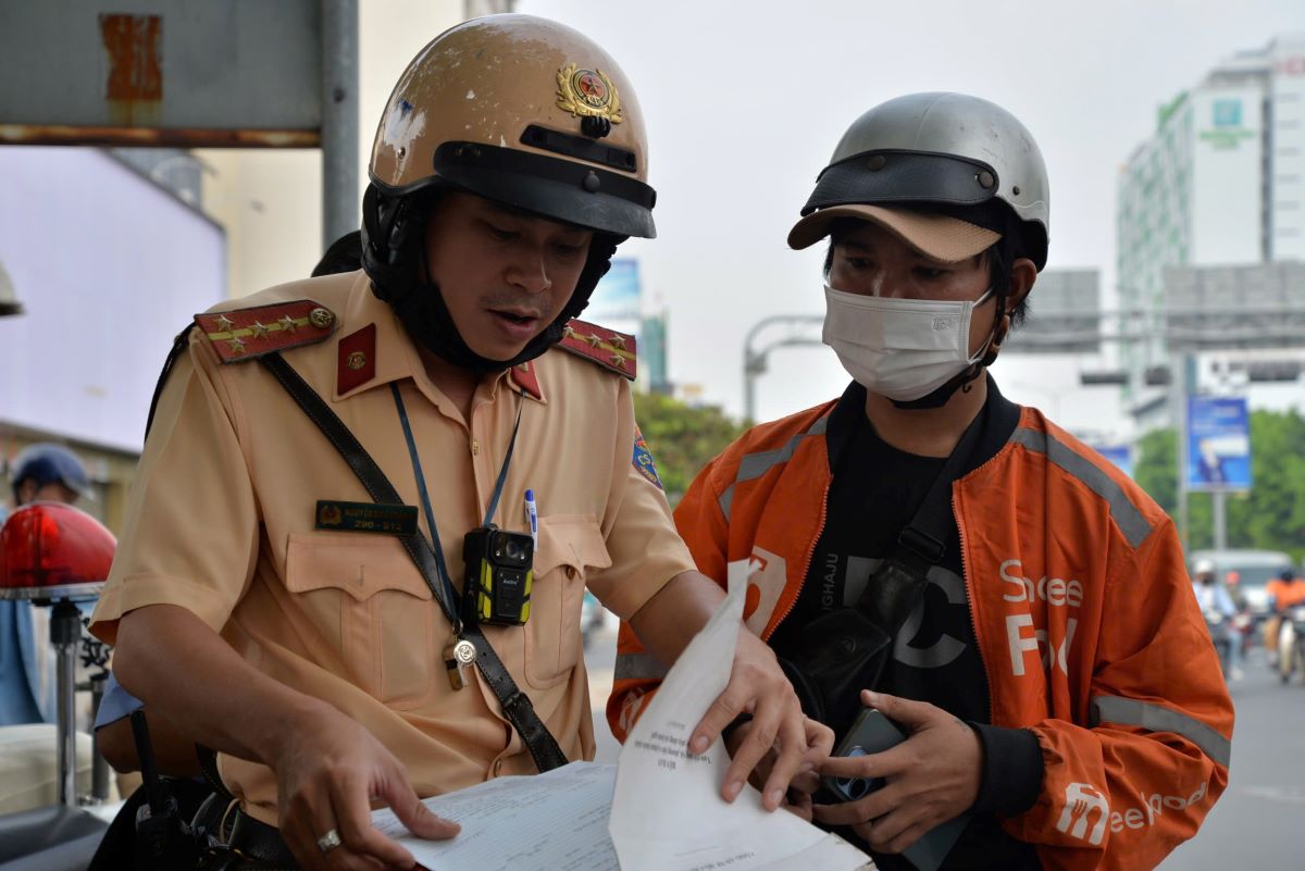 The number of traffic accidents in Ho Chi Minh City decreased by 58% after Decree 168/2024 took effect. Photo: PC08