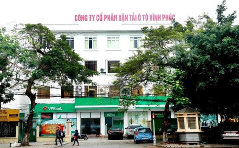 Vinh Phuc Automobile Transport Joint Stock Company leads the list with a debt of 7.8 billion VND. Photo: Vinh Phuc Social Insurance