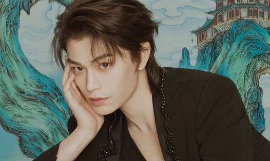 Đinh Vũ Hề hiện có doanh số tạp chí cao nhất Cbiz. Ảnh: L'Officiel Trung Quốc