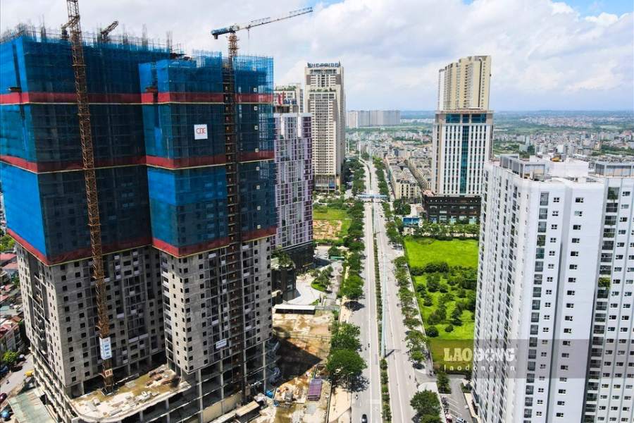 Land valuation is a burning issue for real estate businesses. Photo: Phan Anh