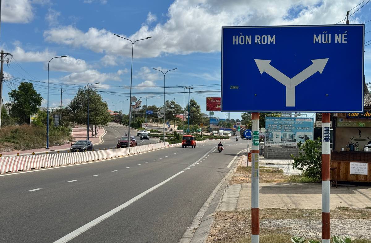 Vi tri cua ngo ra Mui Ne o Phan Thiet co nhieu du an bat dong san dau tu. Anh: Duy Tuan 