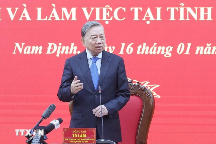 General Secretary To Lam requested drastic implementation of the organization and apparatus arrangement of the political system to be streamlined, strong, efficient, effective and efficient. Photo: VNA