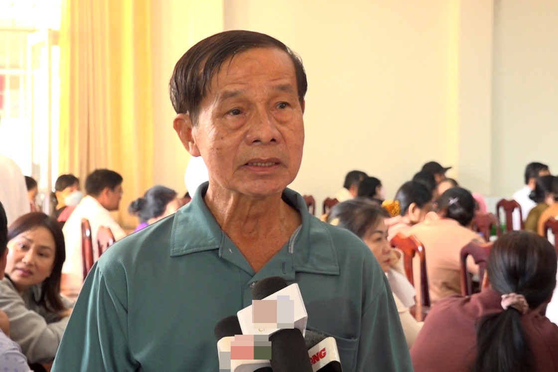 Ong Nguyen Minh Triet (khu vuc 1, phuong An Thoi, quan Binh Thuy). Anh: Ta Quang