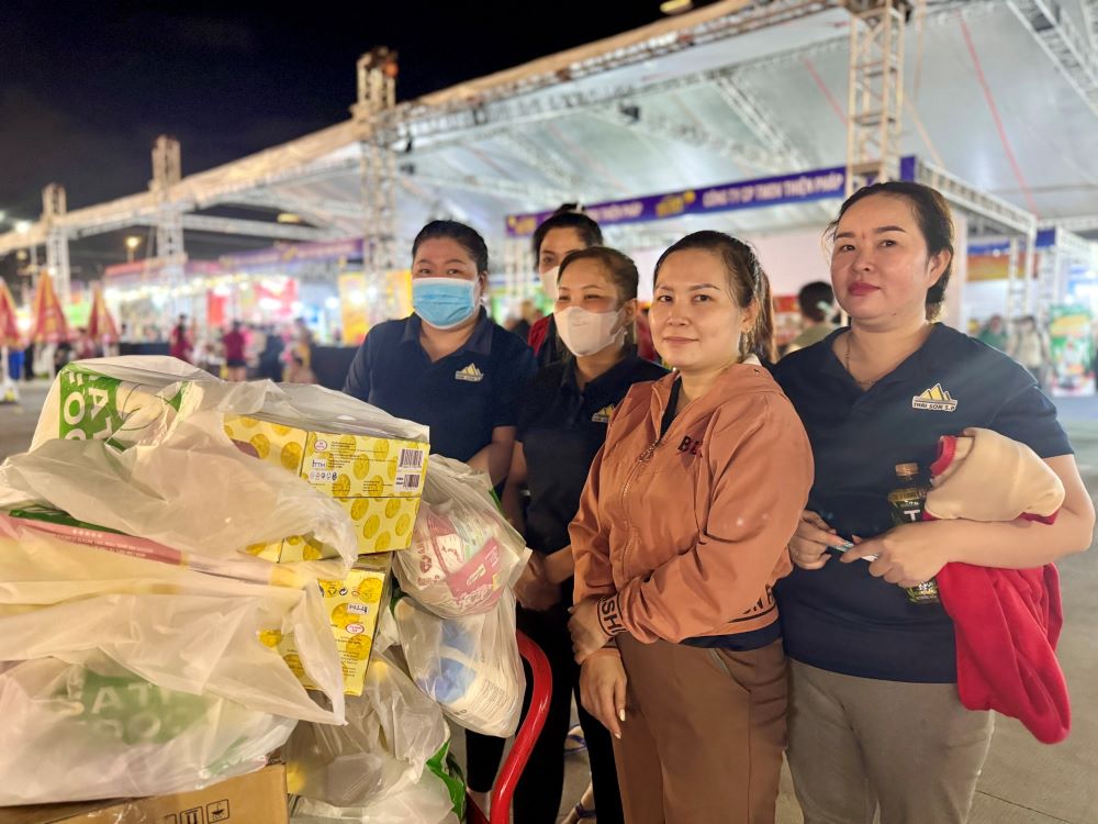 9,500 union members are supported with Tet shopping at preferential prices