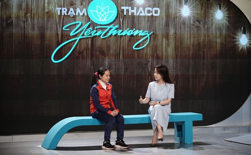 Ms. Vu Kim Thuy is a guest on the program "Love Station". Photo: VTV
