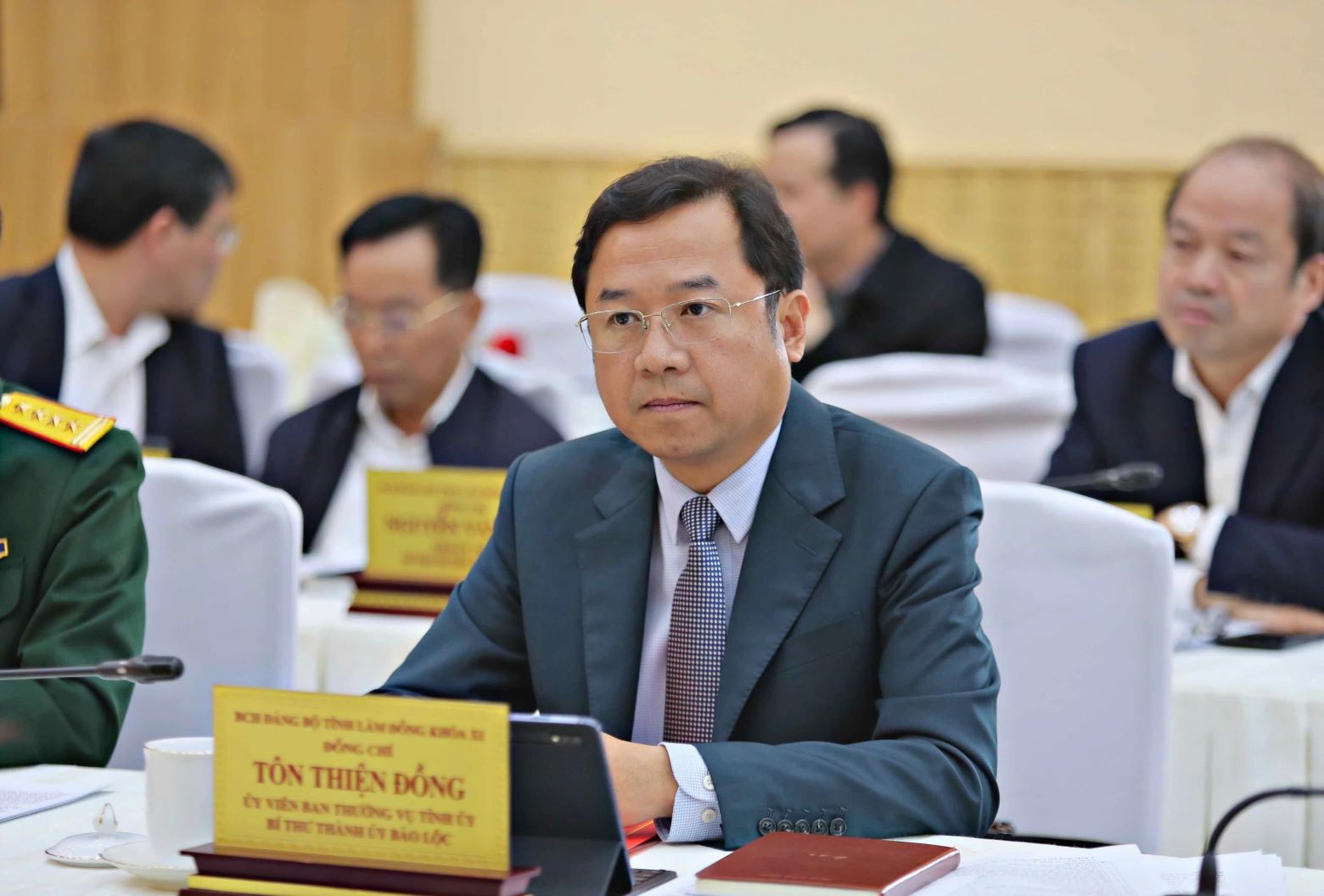 Mr. Ton Thien Dong was appointed as Head of the Provincial Party Committee's Propaganda and Mass Mobilization Department. Photo: Vo Tung
