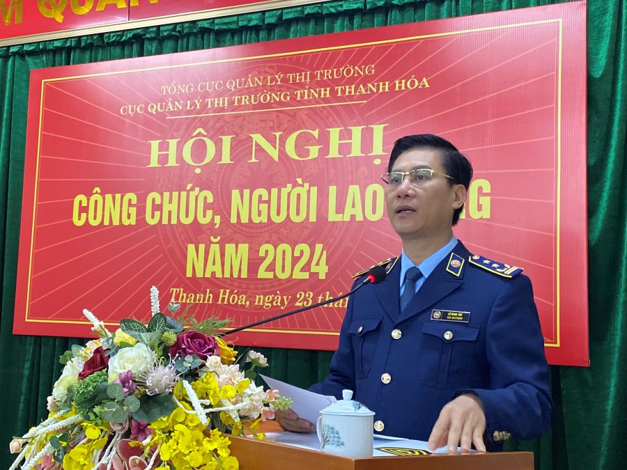 Mr. Lu Minh Thu before being dismissed from the position of Director of the Market Management Department of Thanh Hoa province. Photo: Tran Lam