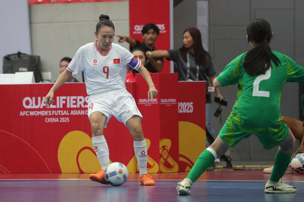 Vietnam women's futsal team won 21-0 against Macau (China). Photo: MFF
