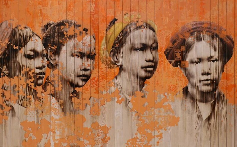 "Far East 2, Wood burning and composite on wood". Photo: Thang Long Art Gallery