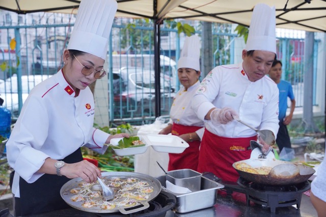 Regional cuisines gather in the program "Culinary Tourism Social Network to Welcome Spring 2025". Photo: MY DUYEN