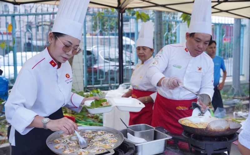 Regional cuisines gather in the program "Culinary Tourism Social Network to Welcome Spring 2025". Photo: MY DUYEN