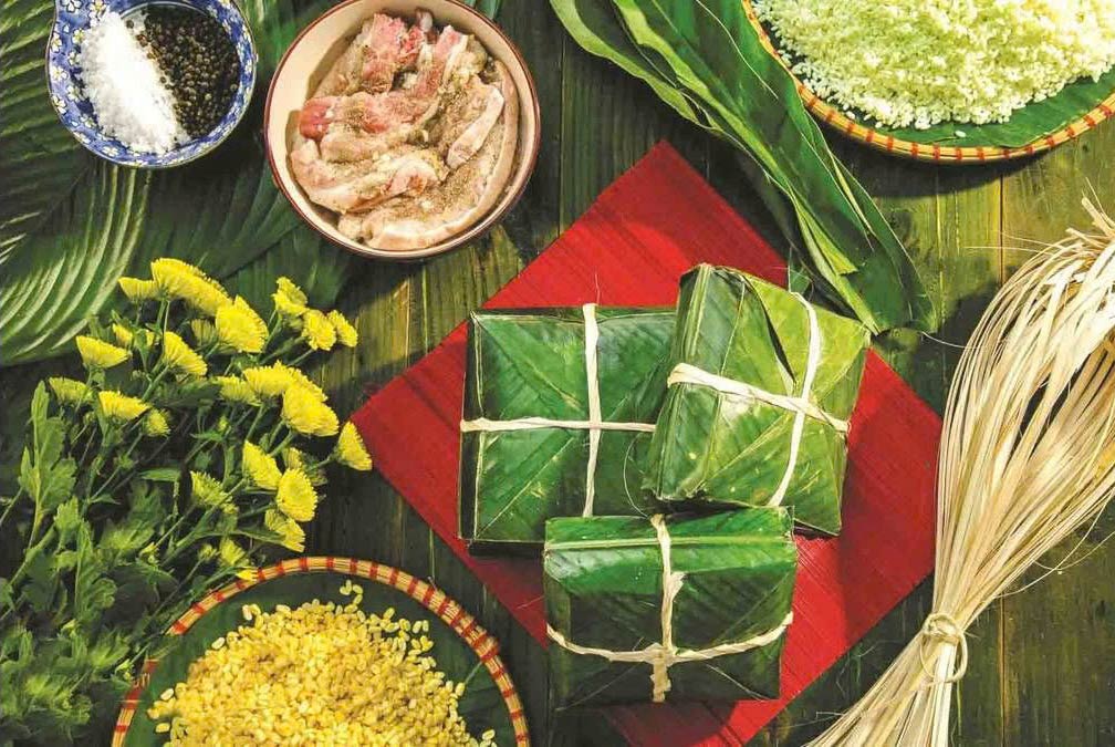 Bánh chưng Huế và lạt mềm thương chặt