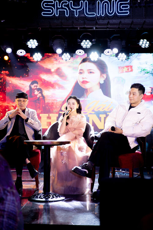 Ca si Bui Huyen Trang chia se ve MV dau tay ma minh danh nhieu tam huyet. Anh: NVCC
