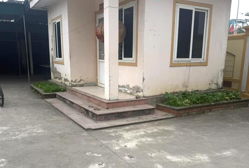 Scene of the death of a male school security guard in the security room. Photo: Ngoc Anh