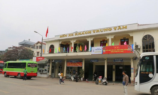 Các đơn vị vận tải hành khách trong khu vực Tây Bắc đều đảm bảo sẽ giữ nguyên giá cước để phục vụ người dân, công nhân trong dịp Tết Nguyên đán 2025. Ảnh: Yên San