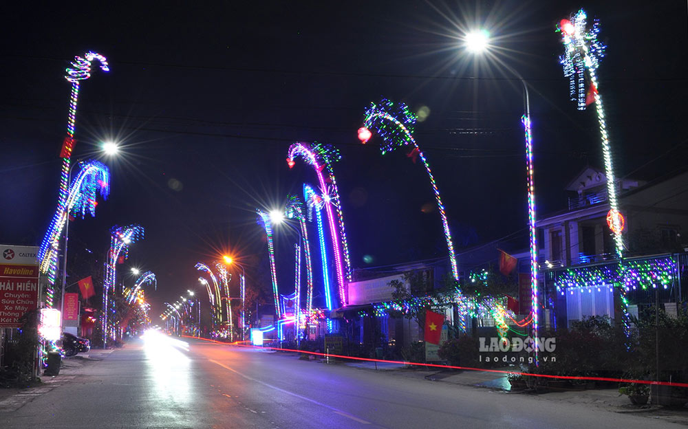 Ngay nay nhieu gia dinh o Nghe An, Ha Tinh... van giu truyen thong dung cay neu vao 23 thang Chap Am lich - tuc ngay ong Cong, ong Tao ve troi. Anh: Minh Ly