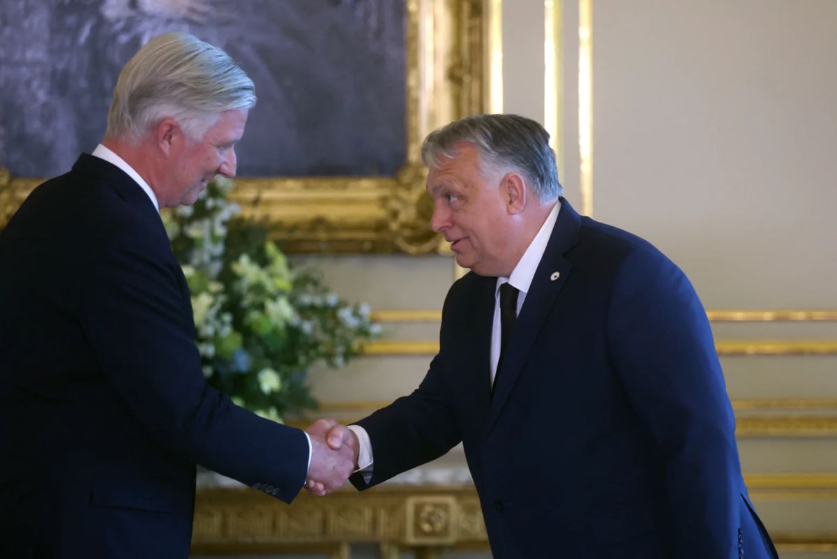 Vua Bi Philippe (trai) trong mot lan tiep Thu tuong Hungary Viktor Orban. Anh: AFP