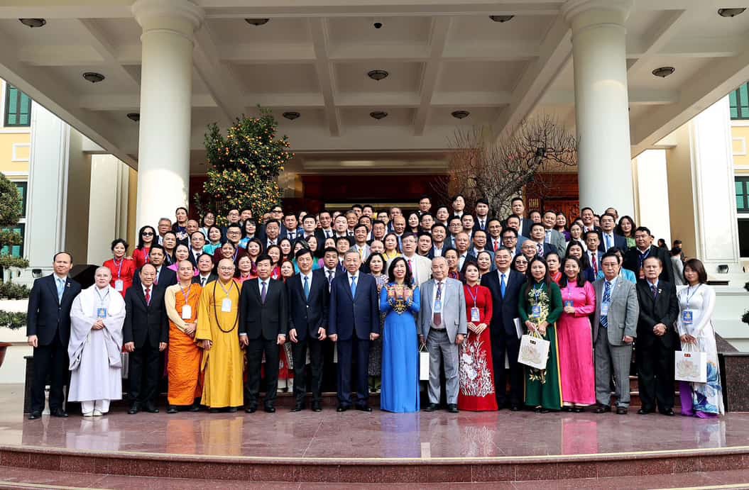 General Secretary To Lam highly appreciated the sentiments and contributions of overseas Vietnamese to their homeland and country. Photo: Hai Nguyen