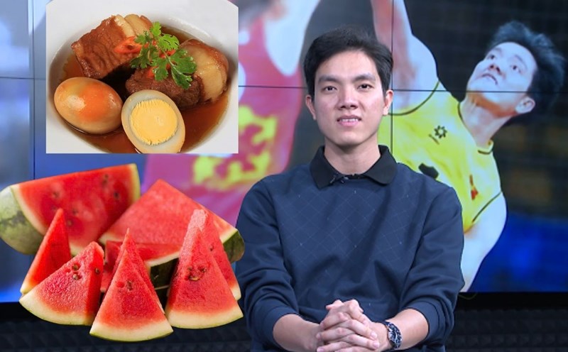 Pair Bich Tuyen is excited about the food and activities during Lunar New Year. Photo: Hoang Hue