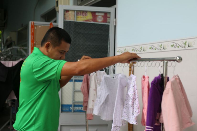 Many Mai Linh Nha Trang taxi drivers who are staying in rented accommodation are struggling with unpaid wages before Tet. Photo: Phuong Linh