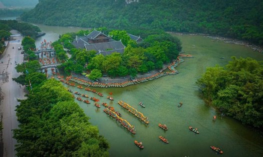 Khu du lịch sinh thái Tràng An (Ninh Bình) được kỳ vọng sẽ thu hút một lượng lớn du khách đến tham quan trong dịp Tết Nguyên đán 2025. Ảnh: Trường Huy