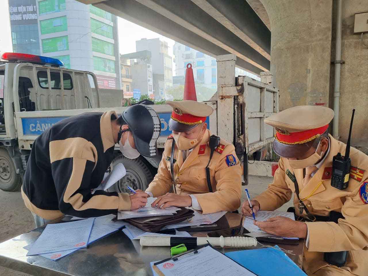 Mr. N.C.N was fined for traffic violation. Photo: To The