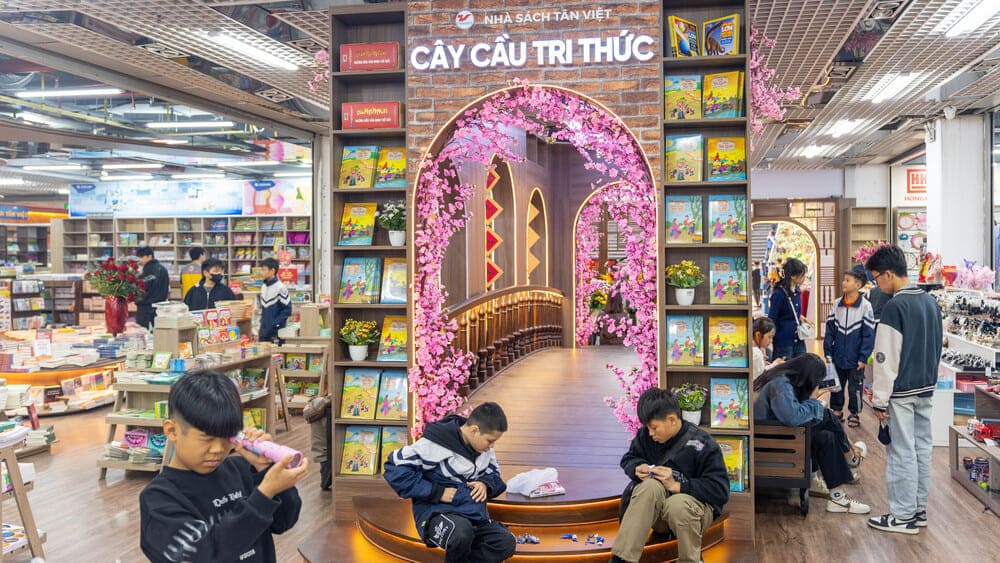 Không gian văn hóa đọc thu hút giới trẻ Thủ đô. Ảnh: Tân Việt