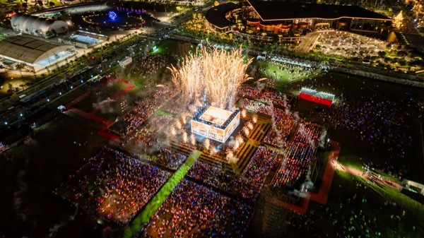 Welcome the New Year at The Global City