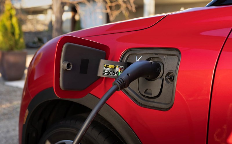 In the first 11 months of 2024, VinFast delivered more than 67,000 electric vehicles. Photo: Vinfast