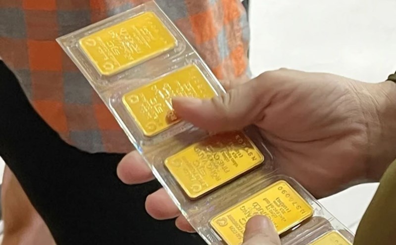 Gold prices are forecast to increase further in 2025. Photo: VNA