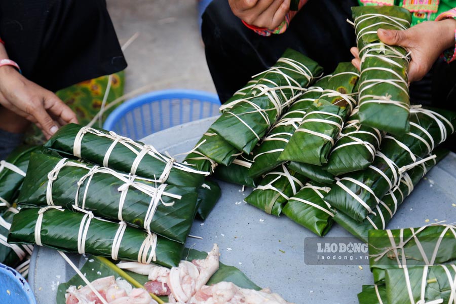 Nhung chiec banh chung do chinh tay benh nhan chay than goi.