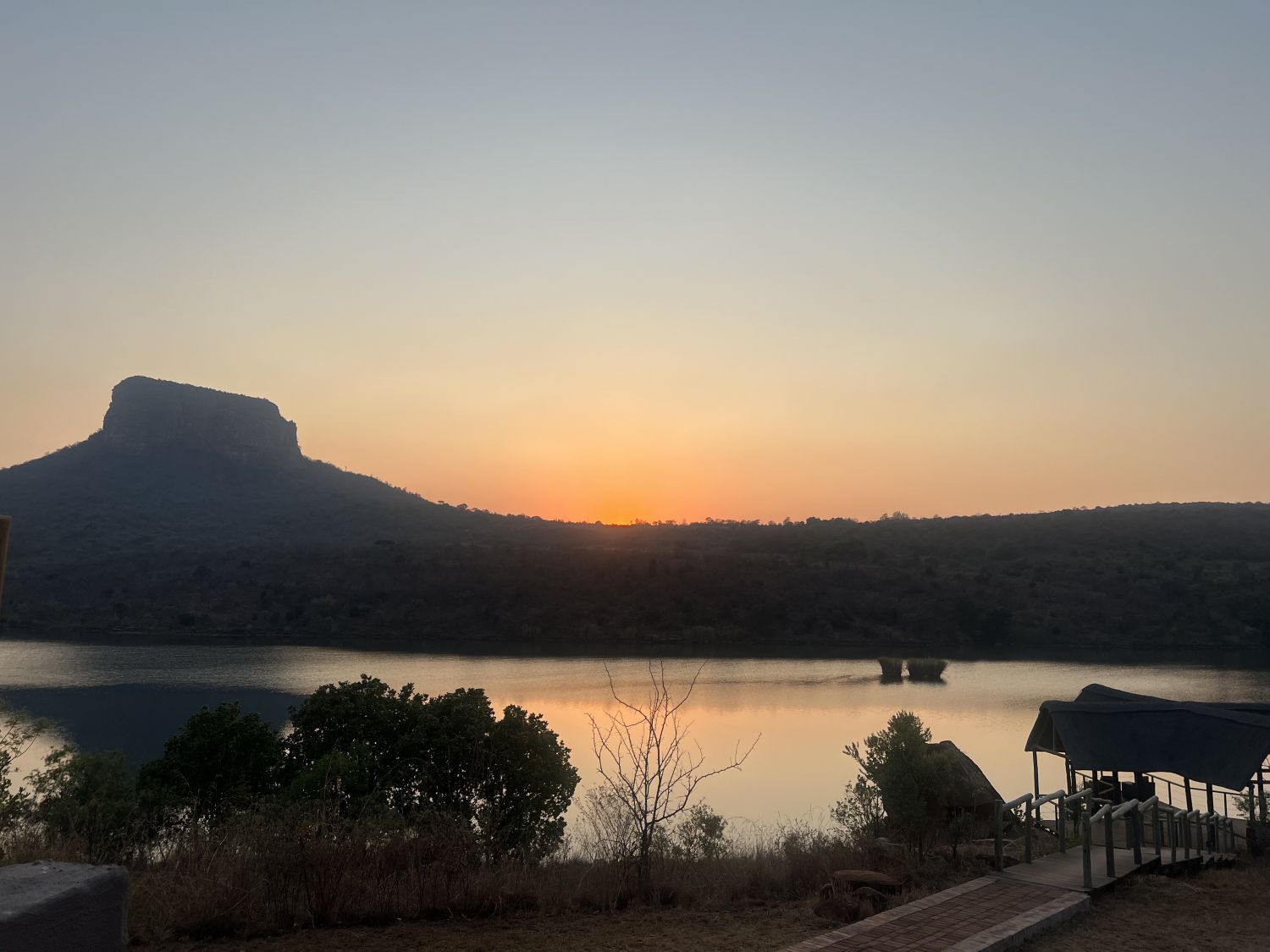 Dawn at Louwskraal Nature Reserve. Photo: Thu Tra