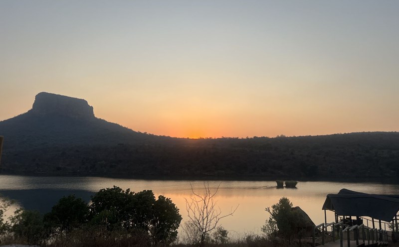 Dawn at Louwskraal Nature Reserve. Photo: Thu Tra