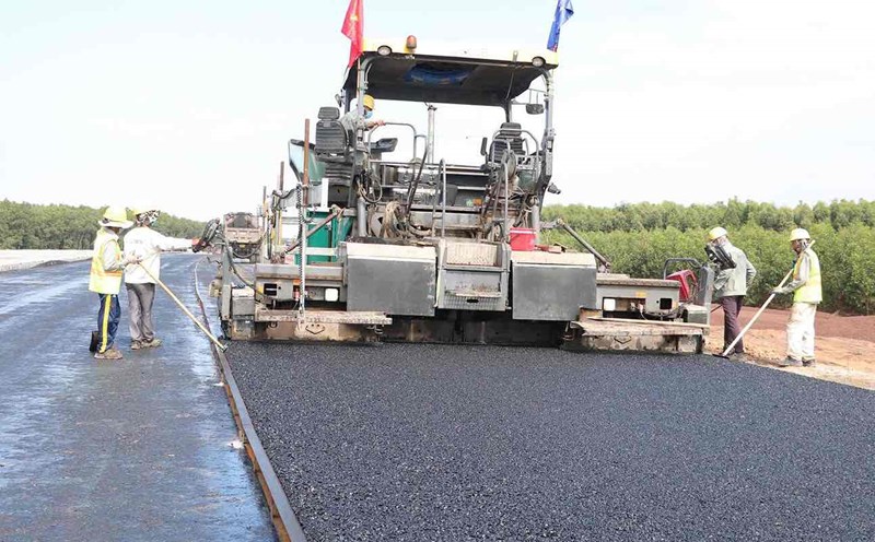 Dong Nai temporarily suspends construction of projects serving the Lunar New Year 2025, except for key projects. Illustration photo: HAC