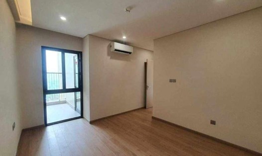 Nhiều người dân tìm mua nhà ở các huyện vùng ven Hà Nội. Ảnh: Thu Giang