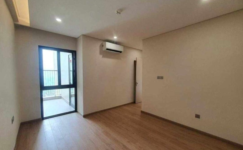 Many people are looking to buy houses in suburban districts of Hanoi. Photo: Thu Giang