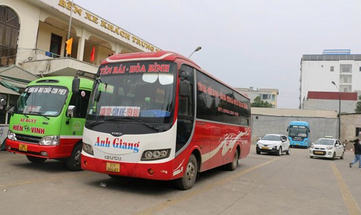 Vé xe khách khu vực Tây Bắc đều đảm bảo sẽ giữ nguyên để phục vụ người dân, công nhân trong dịp Tết Nguyên đán 2025. Ảnh: Yên San