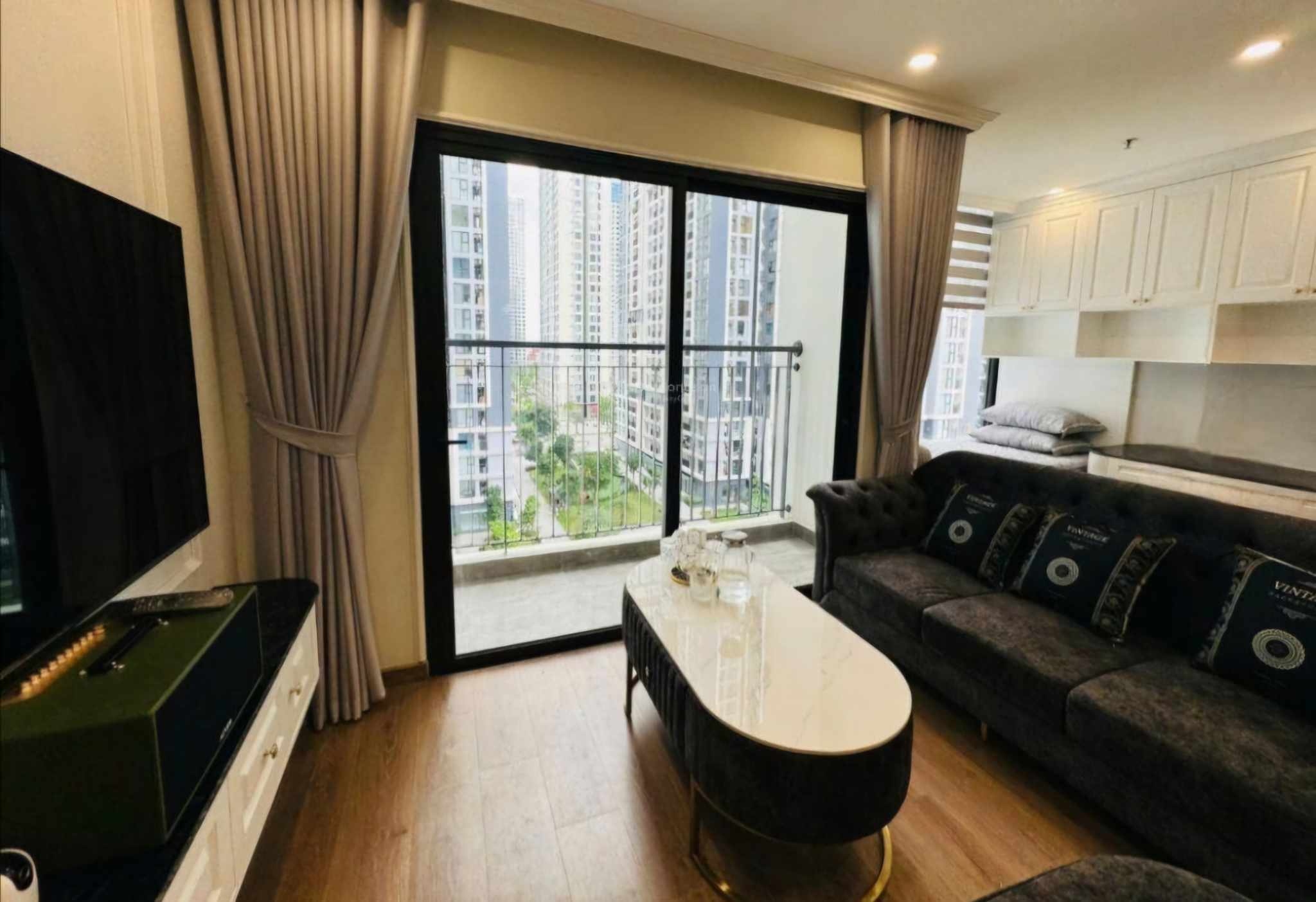 Prices of apartment buildings in Hanoi have been continuously increasing recently. Photo: Thu Giang